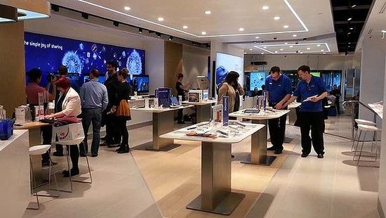 三星零售体验店在悉尼开张 被评模仿苹果