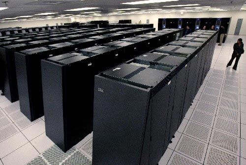 联想或于今日收购IBM低端服务器业务