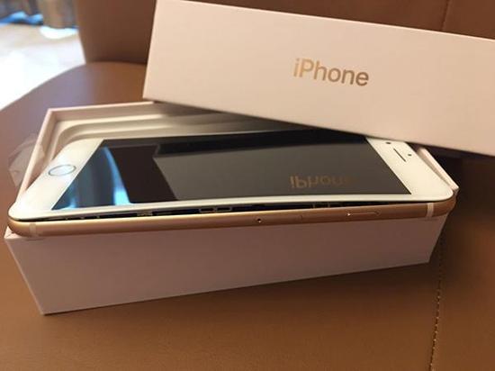 爆裂.jpg iphone8”十连裂” 或因电路安全线路出问题
