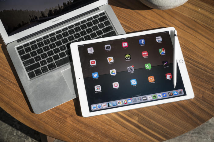 库克称iPad和Mac各有用途,相融合的想法没意义