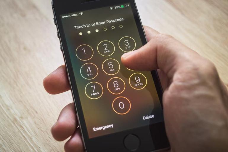 黑客找到办法暴力破解iPhone密码:数据不会抹除