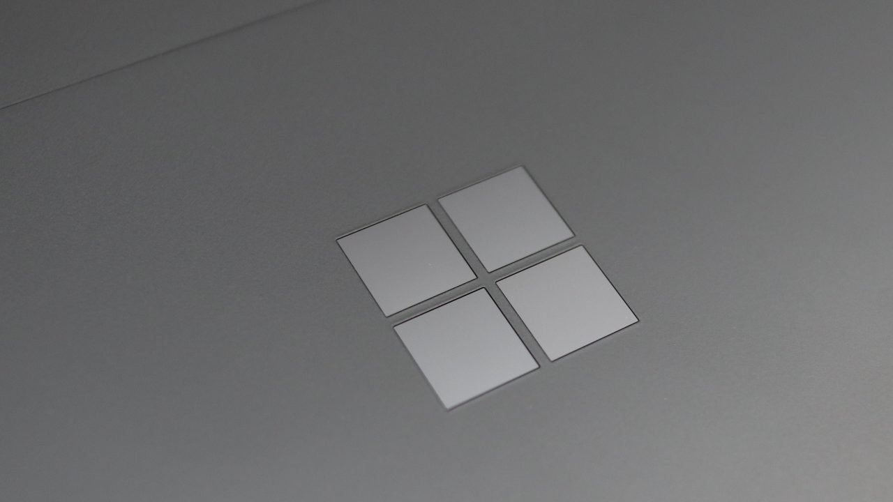传微软开发新系统Windows Lite:挑战Chrome OS
