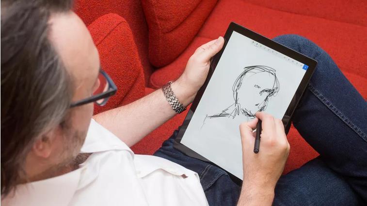 有了iPadOS支持,iPad Pro就能比肩Surface Pro了?