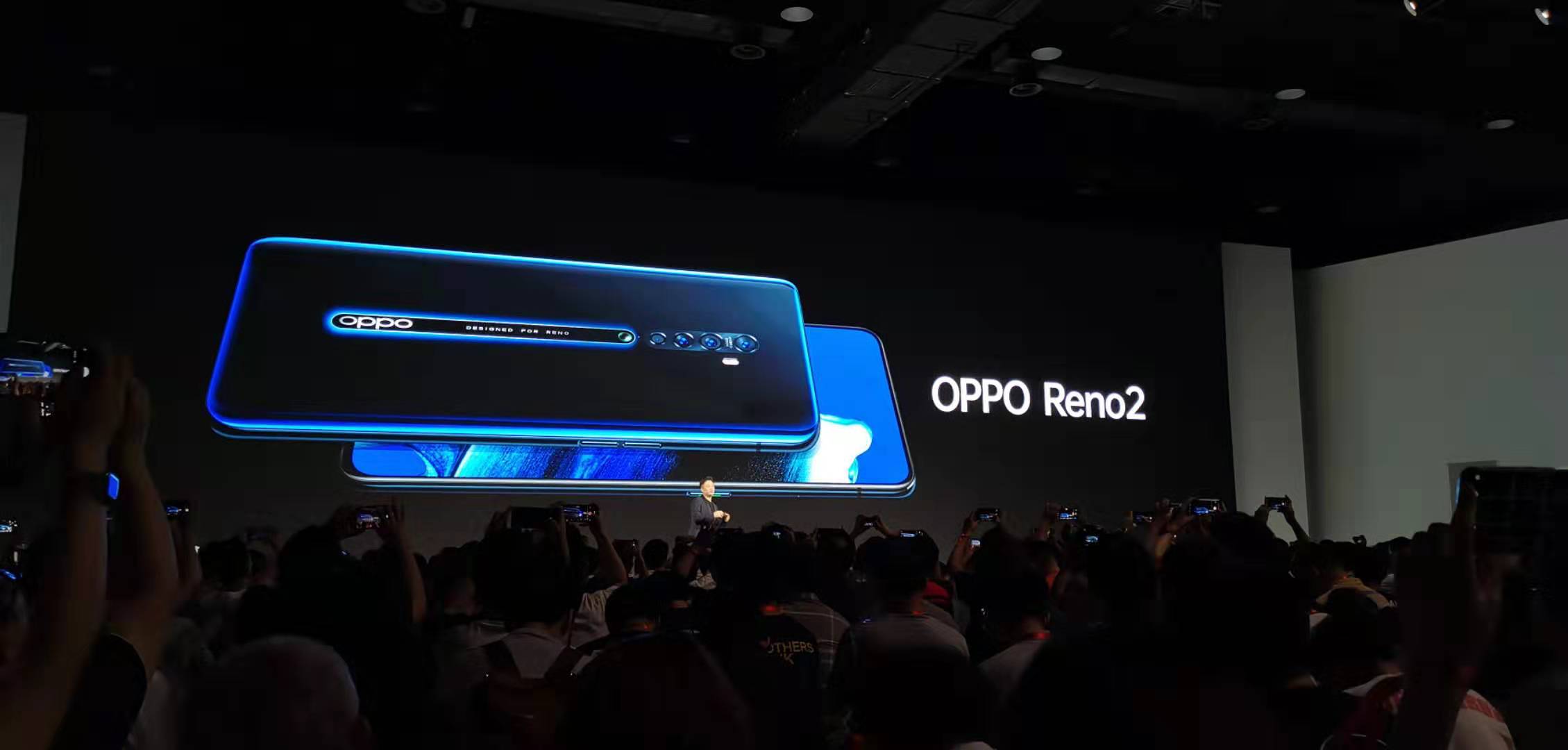 OPPO发布Reno2 视频超级防抖+4800万变焦四摄